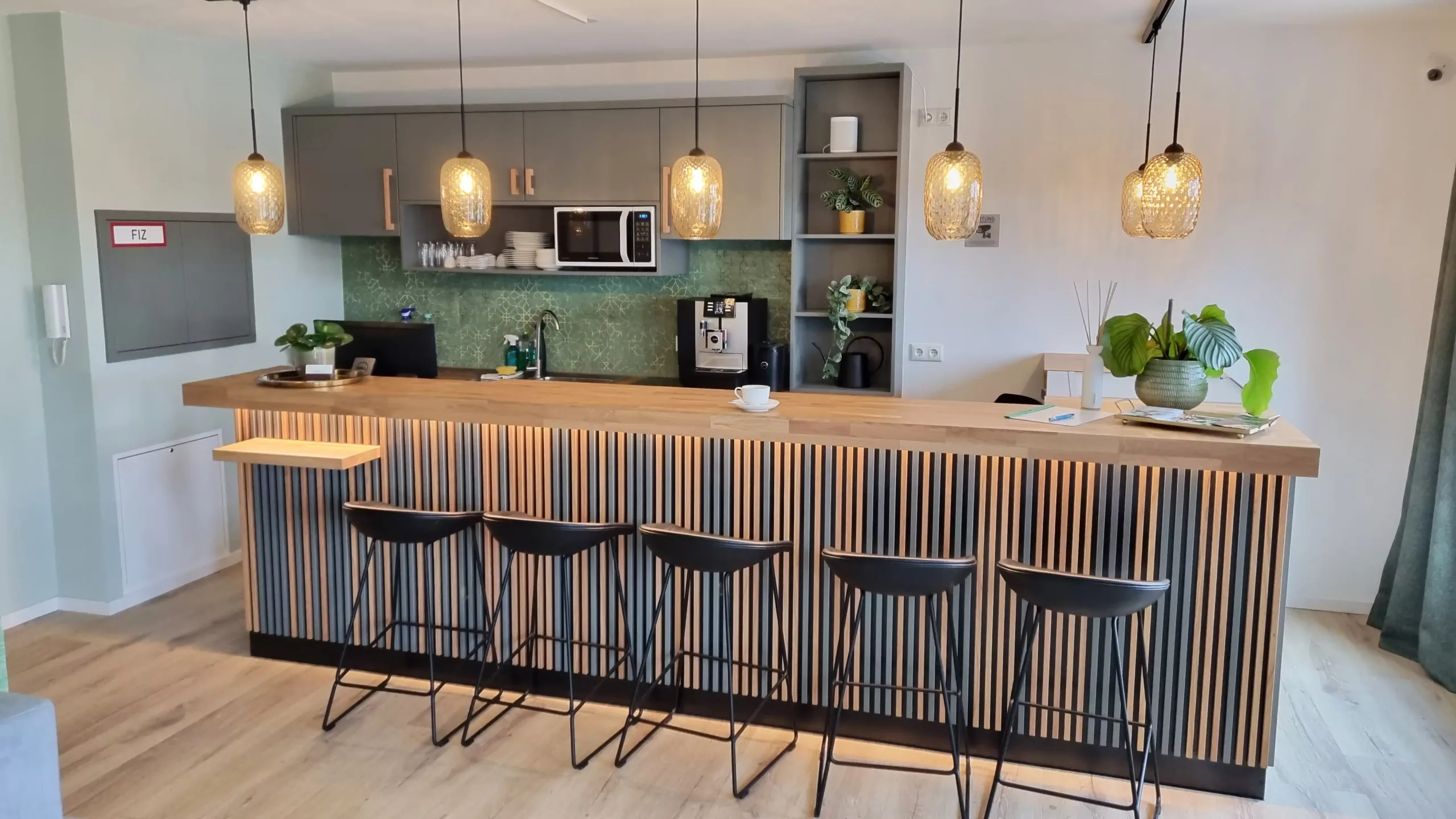 Moderne Gestaltung von Bar Lobby Empfang in einem Apartmenthaus